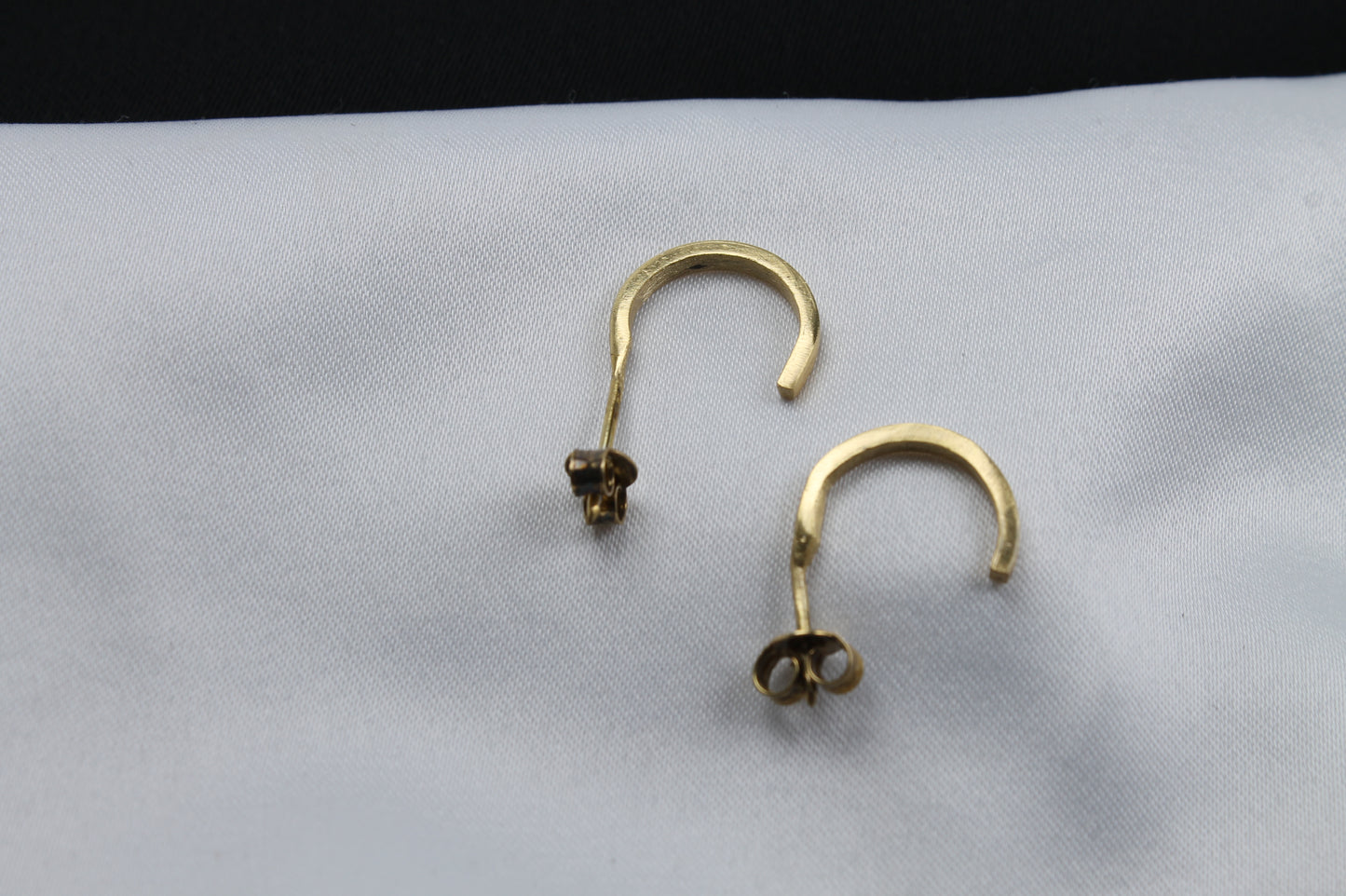 Σκουλαρίκι Χειροποίητο σε Γεωμετρικό Σχήμα από ασήμι, επιχρυσωμένο 18k (SK0351)