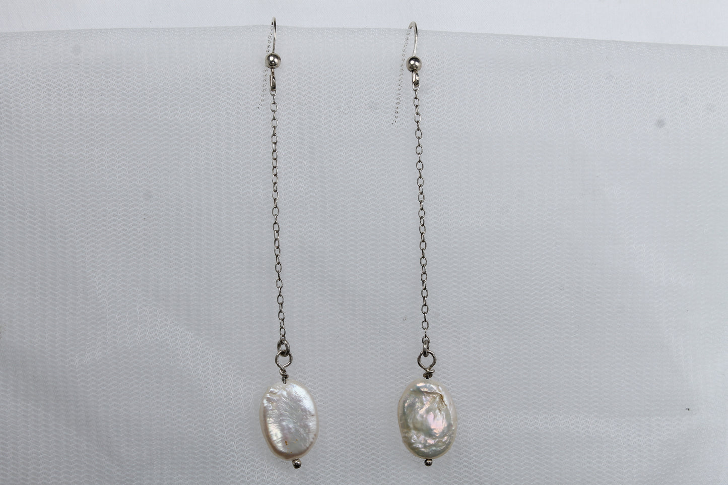 Σκουλαρίκι Χειροποίητο με  Φυσικό πλακέ Μαργαριτάρι γλυκού νερού από ασήμι (SK0360)